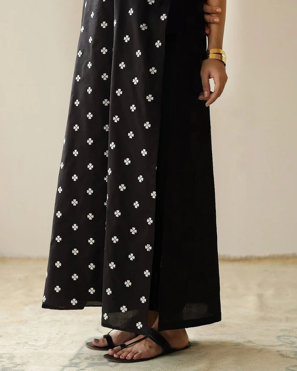 Black & White Full Sleeves |3-piece