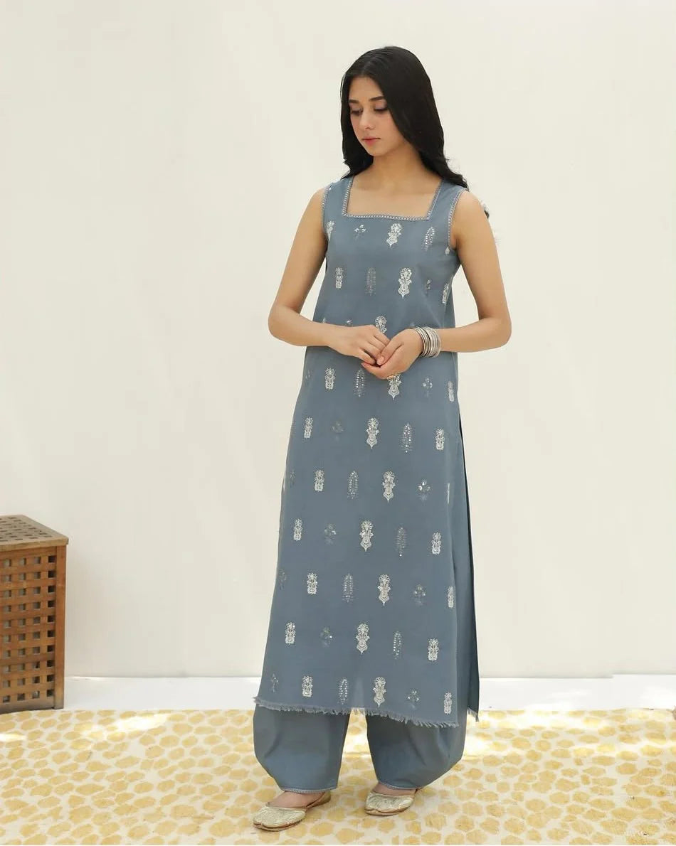 Gray ✨🌚Full Sleeve's Stitched Dress