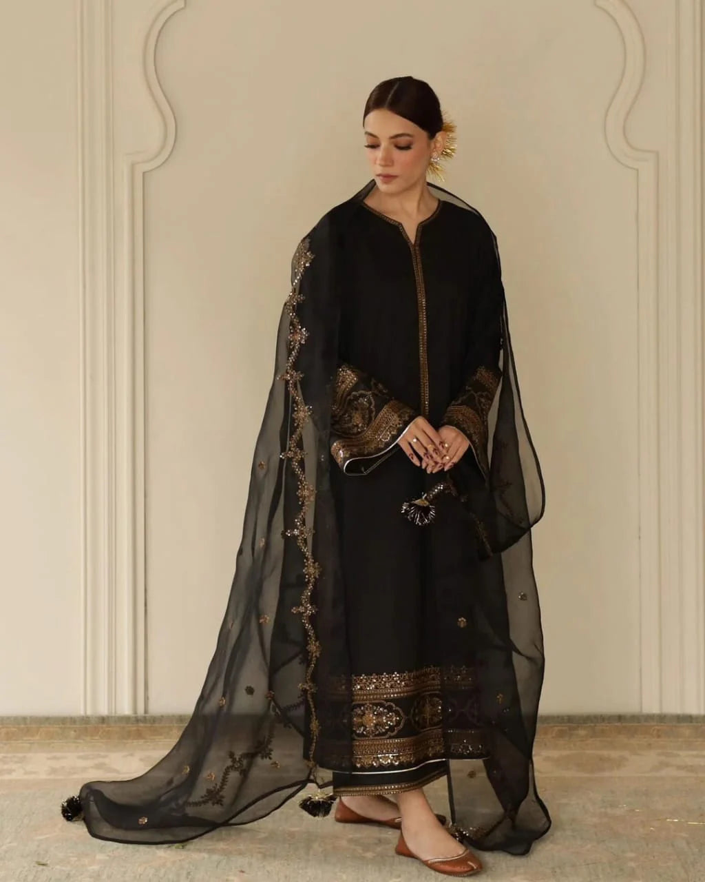 Siyaah 3-piece Stiched Dress